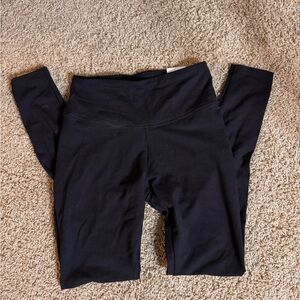 PINK Victoria's Secret Black Form-Fitting Leggings